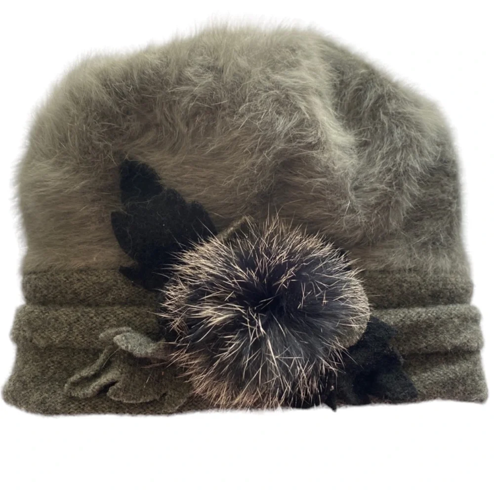 50% Angora 30% Wool 20% Acrylic‎ Gray/Black Women’s Hat